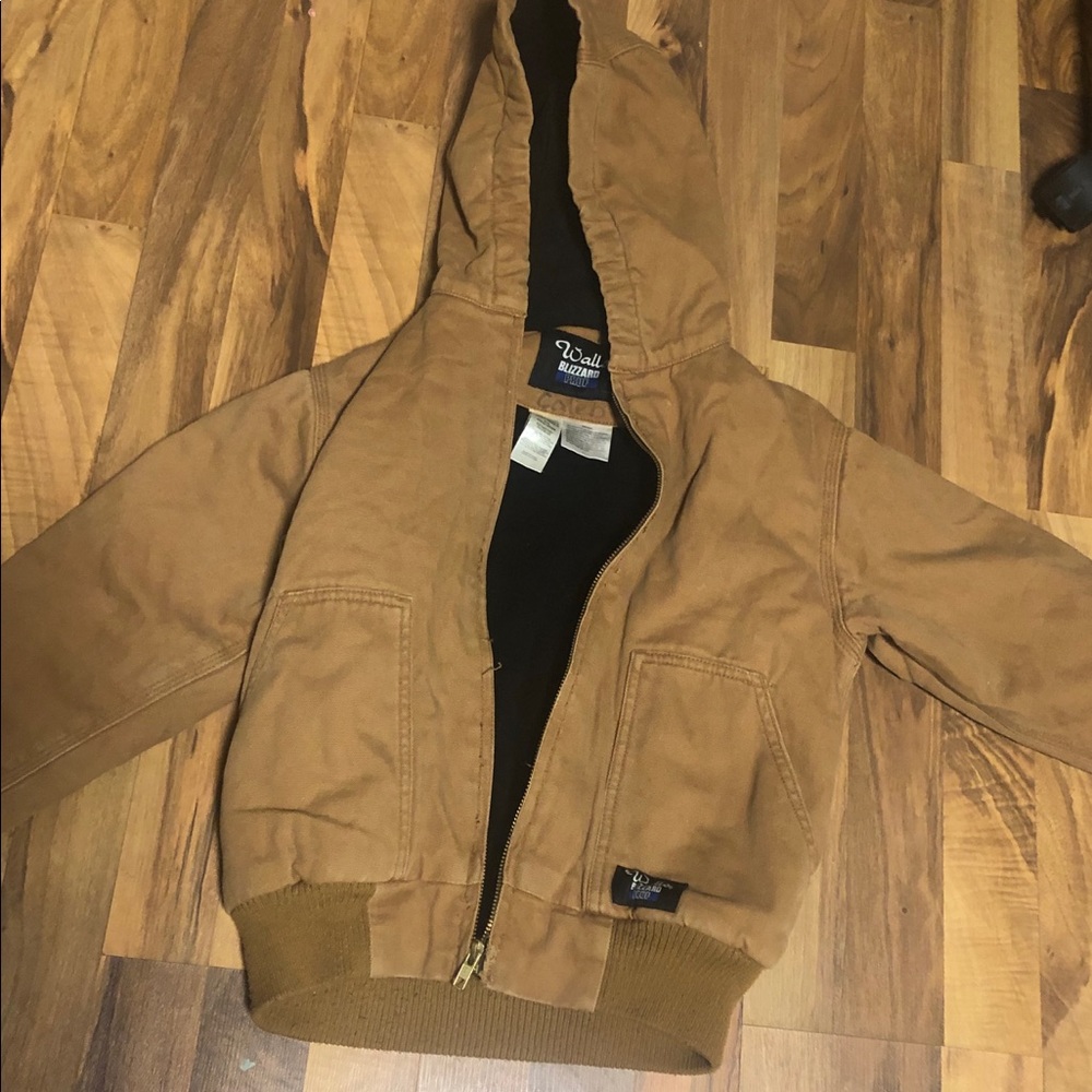 Walls blizzard proof Y 8/10 coat